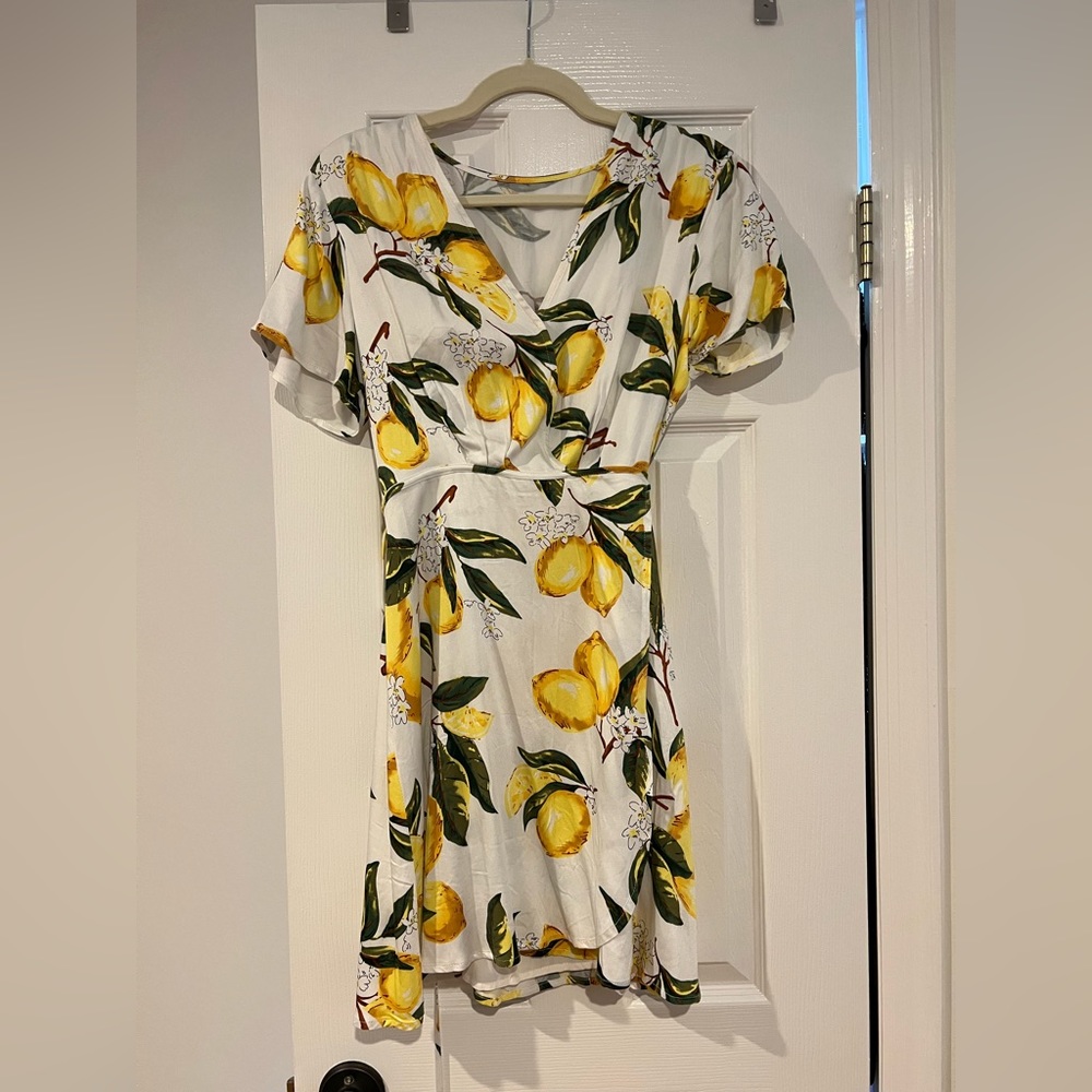 Lulu’s lemon wrap dress